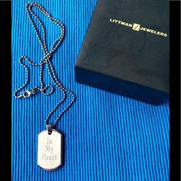 LITMAN JEWELERS Men’s Stainless Steel Pendant/Chain Engraved “In My Heart” - Picture 1 of 11